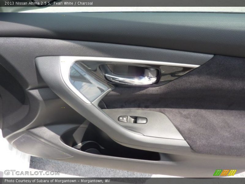 Pearl White / Charcoal 2013 Nissan Altima 2.5 S