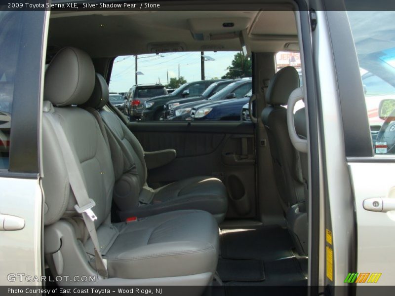 Silver Shadow Pearl / Stone 2009 Toyota Sienna XLE