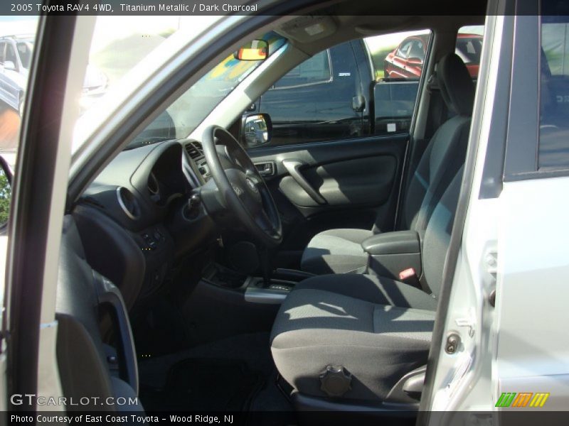 Titanium Metallic / Dark Charcoal 2005 Toyota RAV4 4WD