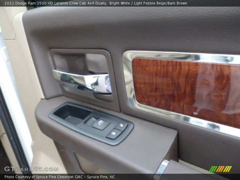 Bright White / Light Pebble Beige/Bark Brown 2011 Dodge Ram 3500 HD Laramie Crew Cab 4x4 Dually