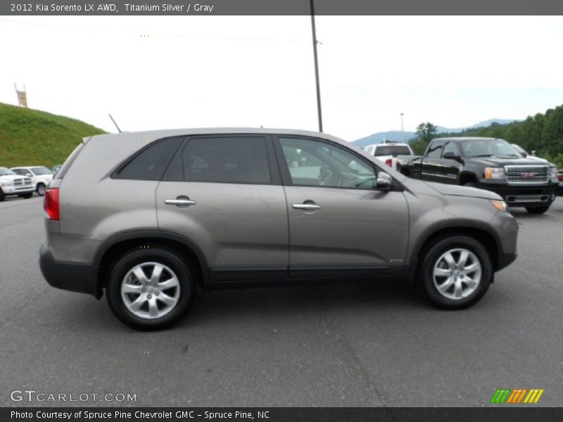 Titanium Silver / Gray 2012 Kia Sorento LX AWD