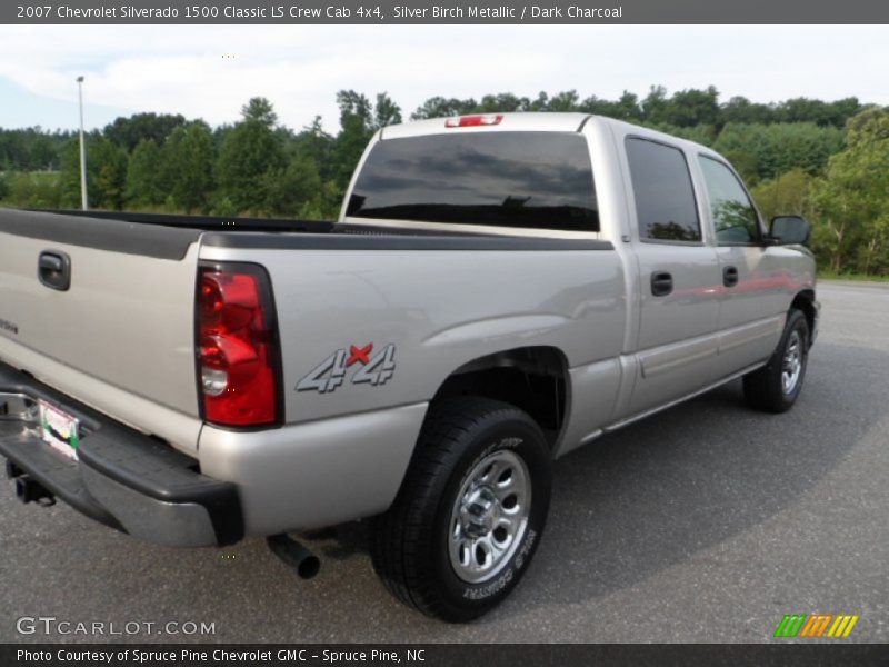 Silver Birch Metallic / Dark Charcoal 2007 Chevrolet Silverado 1500 Classic LS Crew Cab 4x4
