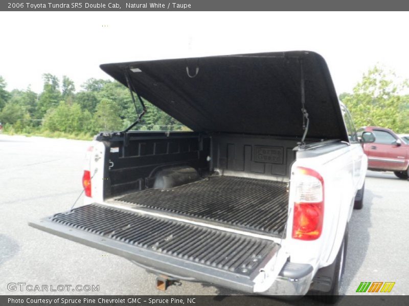 Natural White / Taupe 2006 Toyota Tundra SR5 Double Cab