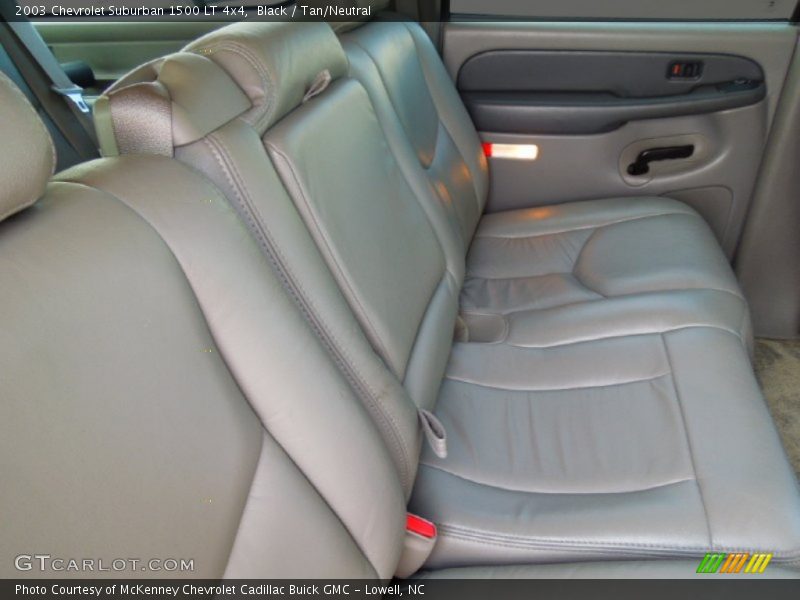 Black / Tan/Neutral 2003 Chevrolet Suburban 1500 LT 4x4