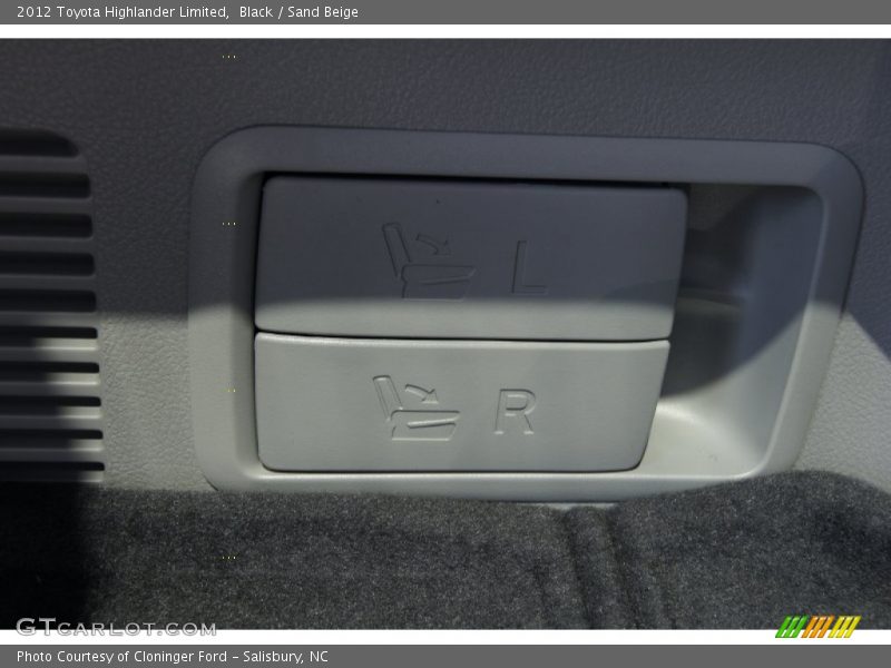 Black / Sand Beige 2012 Toyota Highlander Limited