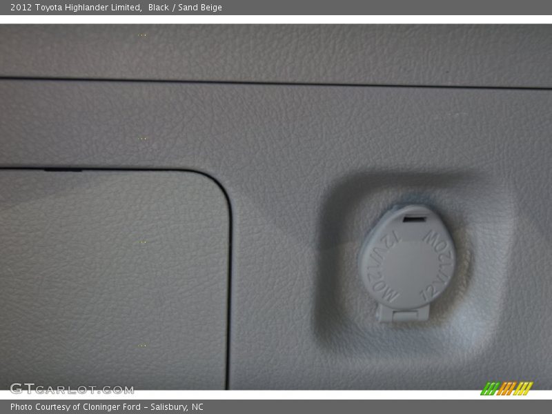 Black / Sand Beige 2012 Toyota Highlander Limited