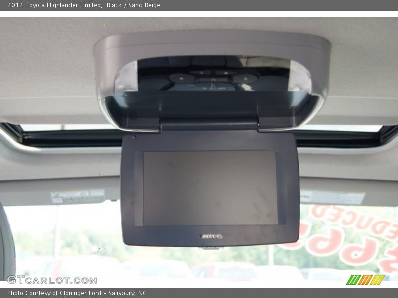 Black / Sand Beige 2012 Toyota Highlander Limited