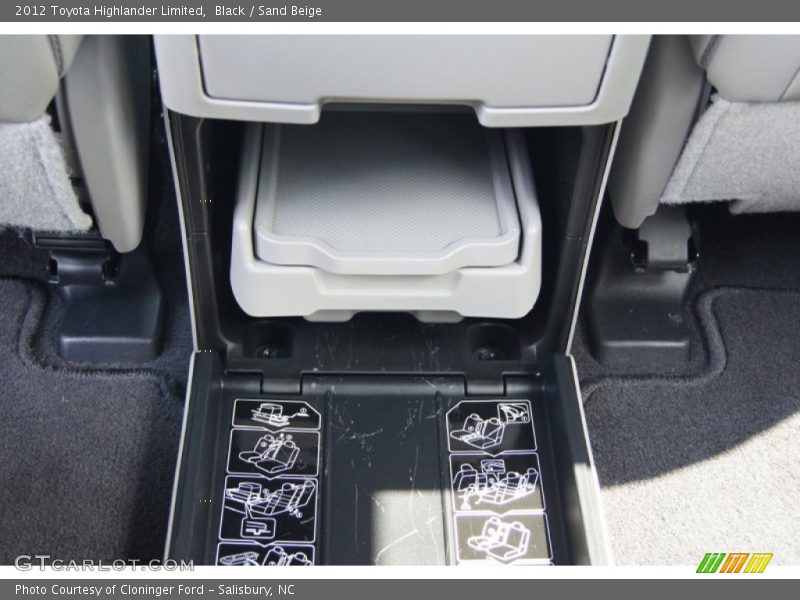 Black / Sand Beige 2012 Toyota Highlander Limited
