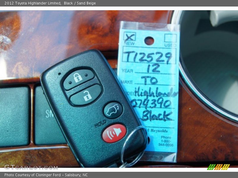 Black / Sand Beige 2012 Toyota Highlander Limited