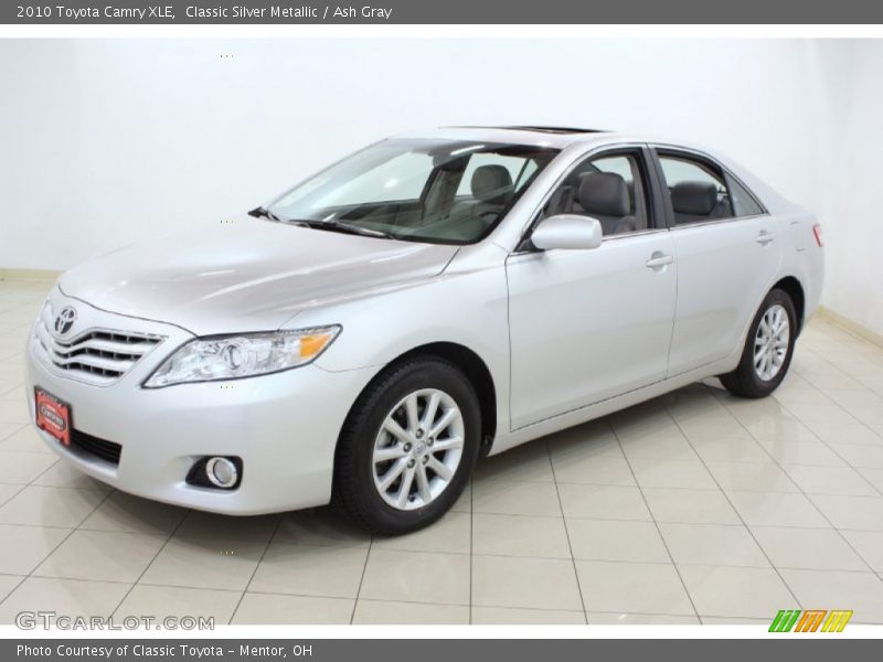 Classic Silver Metallic / Ash Gray 2010 Toyota Camry XLE