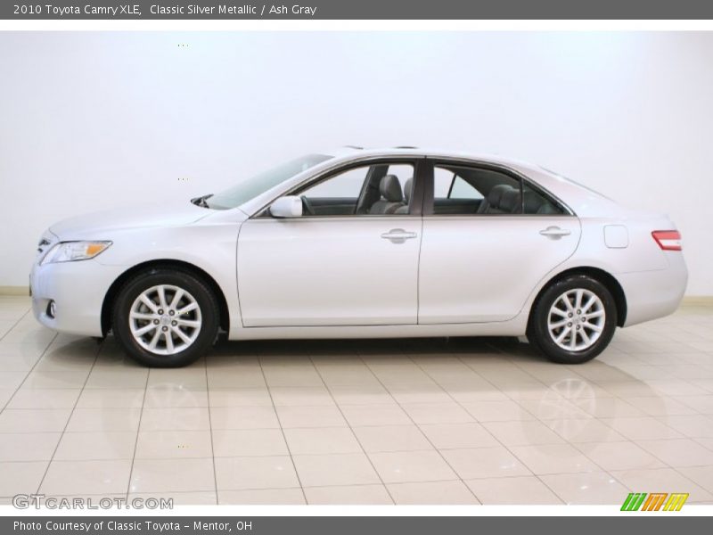 Classic Silver Metallic / Ash Gray 2010 Toyota Camry XLE