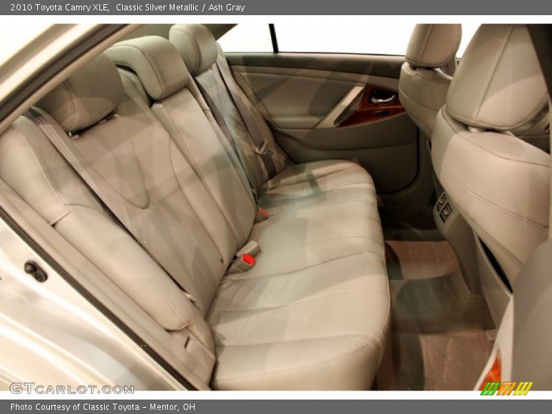 Classic Silver Metallic / Ash Gray 2010 Toyota Camry XLE