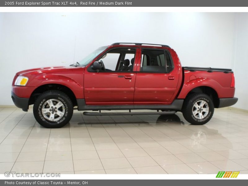 Red Fire / Medium Dark Flint 2005 Ford Explorer Sport Trac XLT 4x4