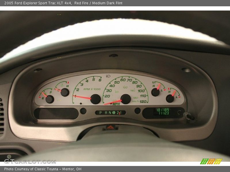 Red Fire / Medium Dark Flint 2005 Ford Explorer Sport Trac XLT 4x4