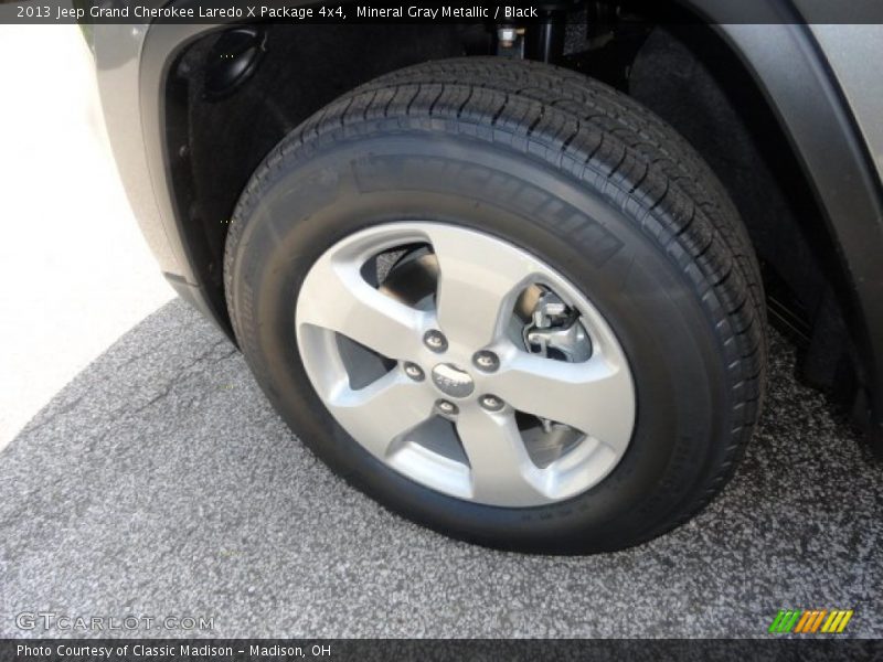 Mineral Gray Metallic / Black 2013 Jeep Grand Cherokee Laredo X Package 4x4