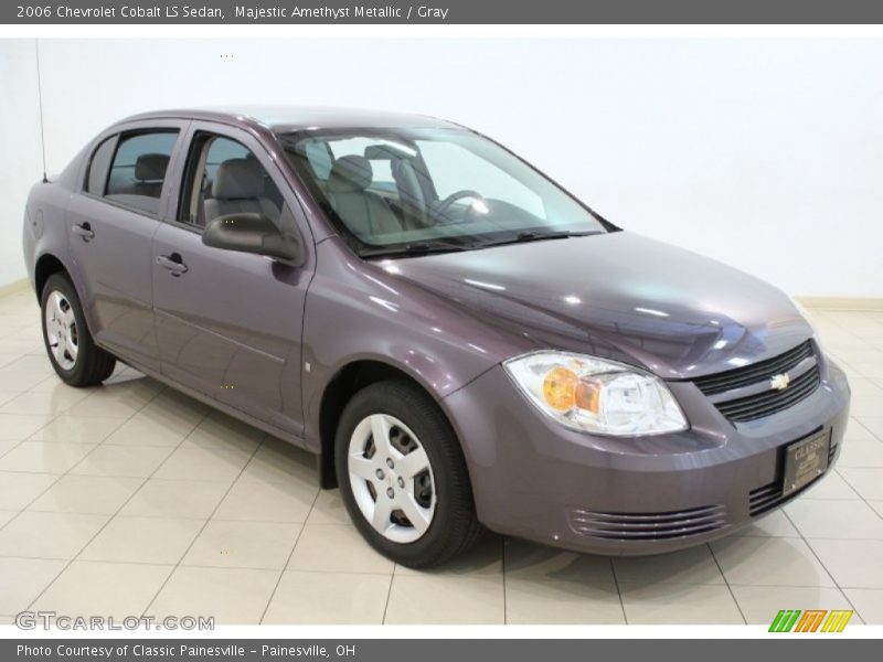 Front 3/4 View of 2006 Cobalt LS Sedan