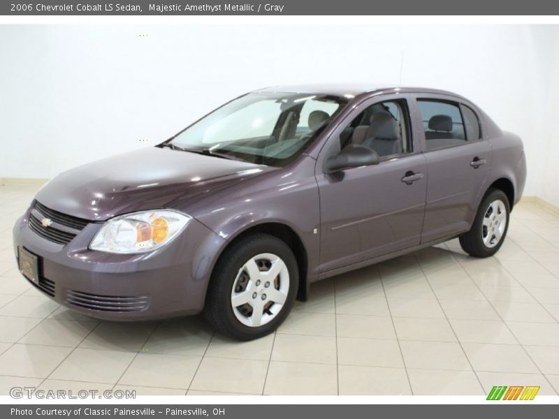 Front 3/4 View of 2006 Cobalt LS Sedan