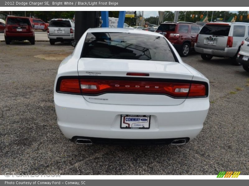 Bright White / Black/Light Frost Beige 2012 Dodge Charger SE