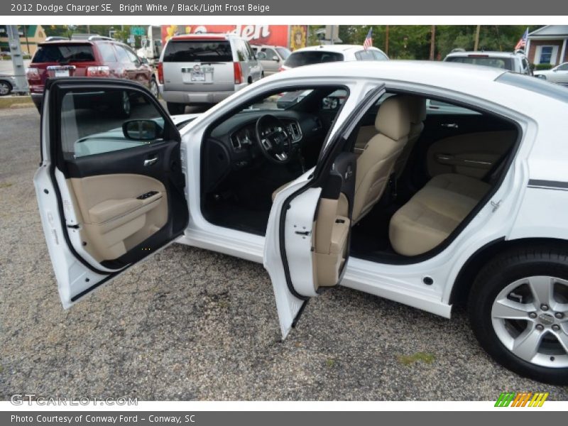 Bright White / Black/Light Frost Beige 2012 Dodge Charger SE