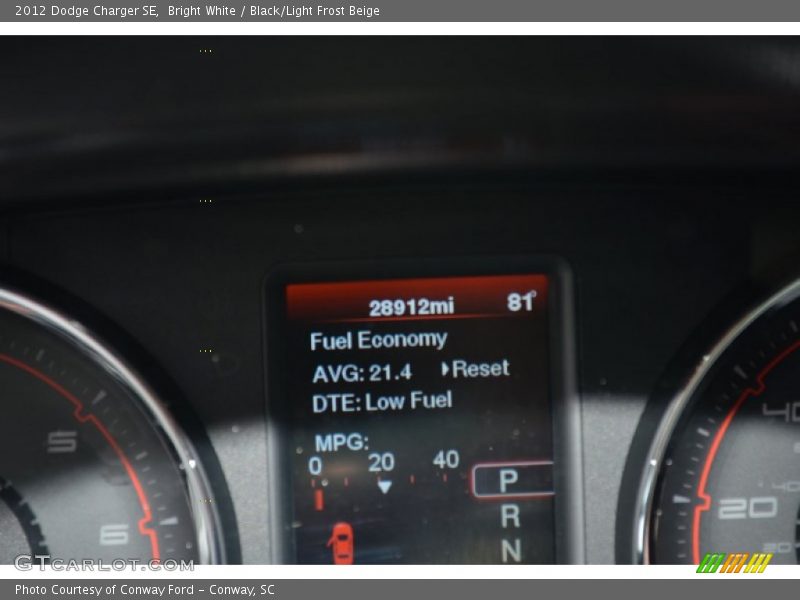 Bright White / Black/Light Frost Beige 2012 Dodge Charger SE