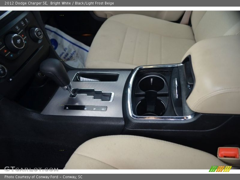 Bright White / Black/Light Frost Beige 2012 Dodge Charger SE