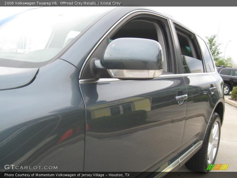 Offroad Grey Metallic / Kristal Grey 2006 Volkswagen Touareg V8