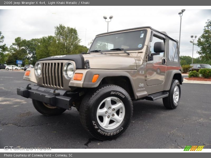 Front 3/4 View of 2006 Wrangler X 4x4