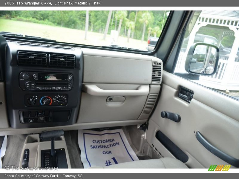 Light Khaki Metallic / Khaki 2006 Jeep Wrangler X 4x4