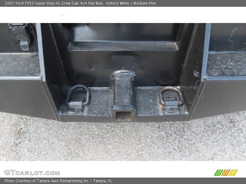 Oxford White / Medium Flint 2007 Ford F550 Super Duty XL Crew Cab 4x4 Flat Bed