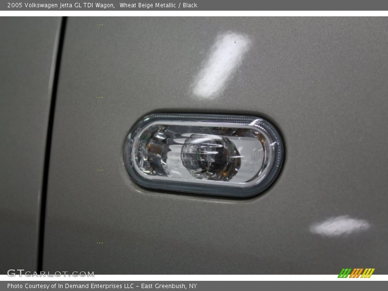 Wheat Beige Metallic / Black 2005 Volkswagen Jetta GL TDI Wagon