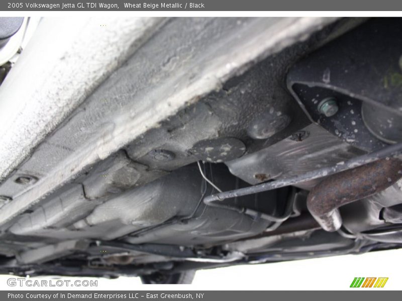 Wheat Beige Metallic / Black 2005 Volkswagen Jetta GL TDI Wagon
