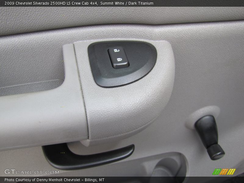 Controls of 2009 Silverado 2500HD LS Crew Cab 4x4