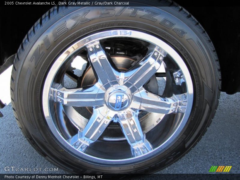 Dark Gray Metallic / Gray/Dark Charcoal 2005 Chevrolet Avalanche LS