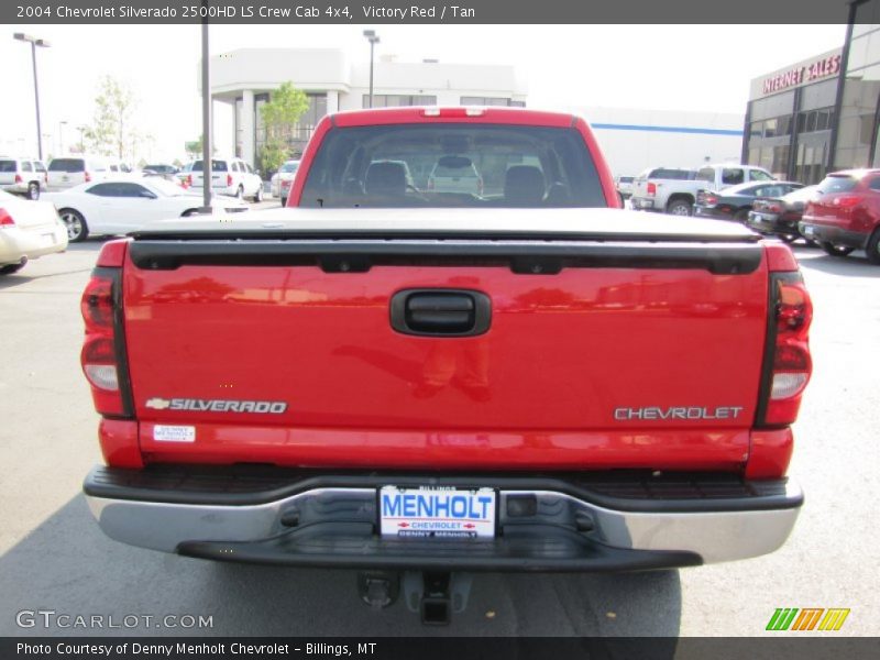 Victory Red / Tan 2004 Chevrolet Silverado 2500HD LS Crew Cab 4x4