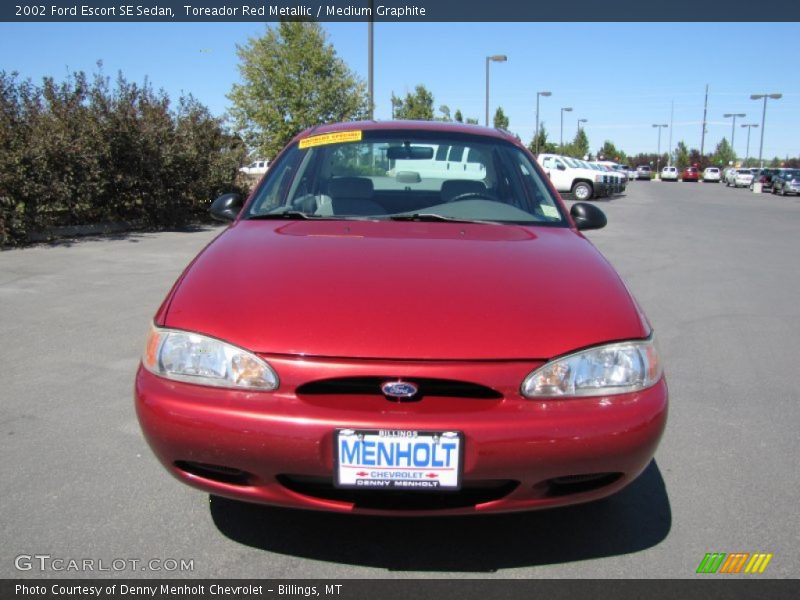 Toreador Red Metallic / Medium Graphite 2002 Ford Escort SE Sedan