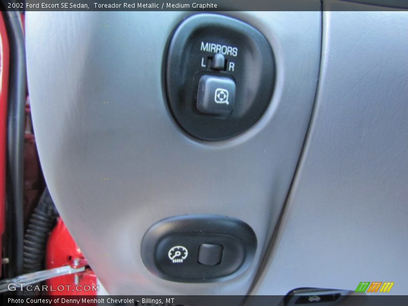 Toreador Red Metallic / Medium Graphite 2002 Ford Escort SE Sedan