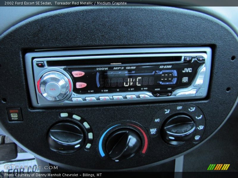 Toreador Red Metallic / Medium Graphite 2002 Ford Escort SE Sedan