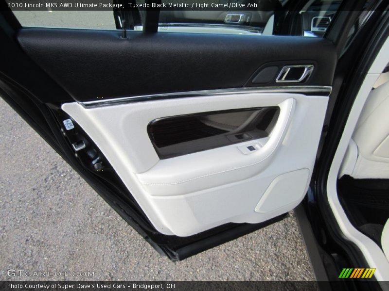 Tuxedo Black Metallic / Light Camel/Olive Ash 2010 Lincoln MKS AWD Ultimate Package