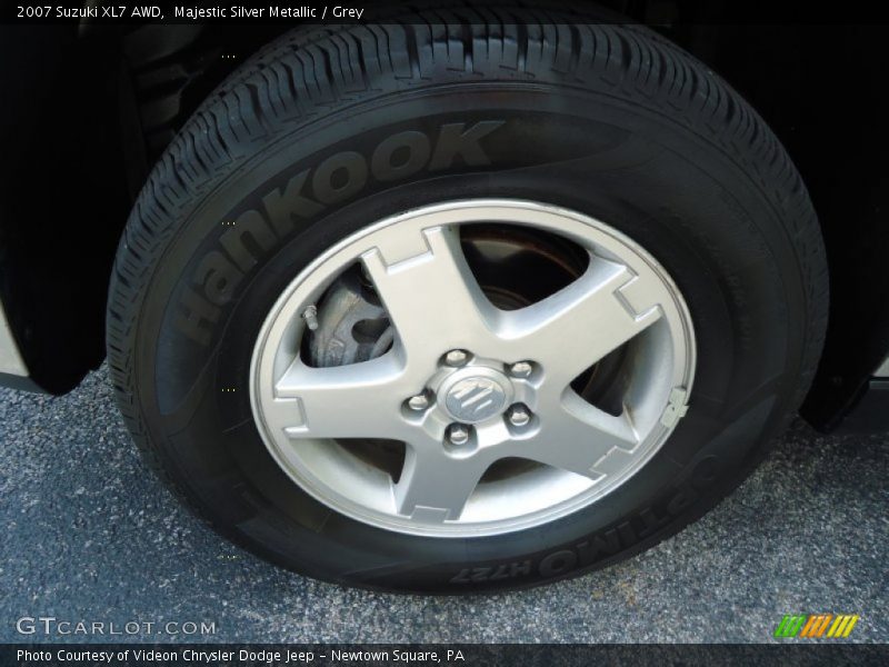 Majestic Silver Metallic / Grey 2007 Suzuki XL7 AWD
