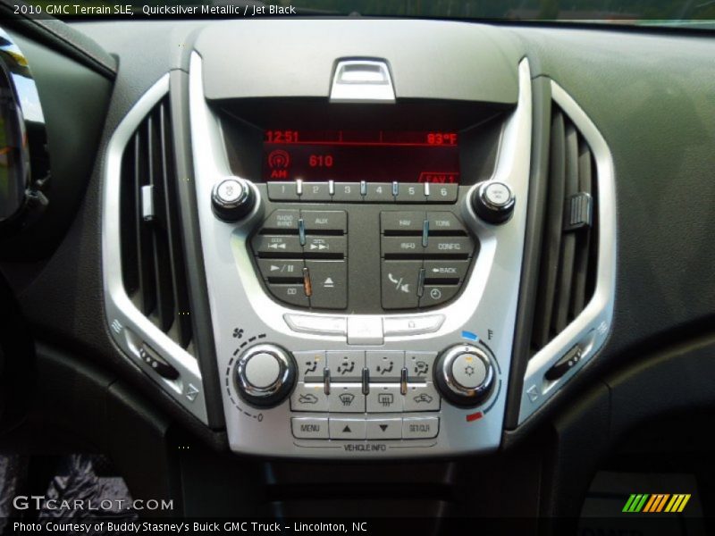 Quicksilver Metallic / Jet Black 2010 GMC Terrain SLE