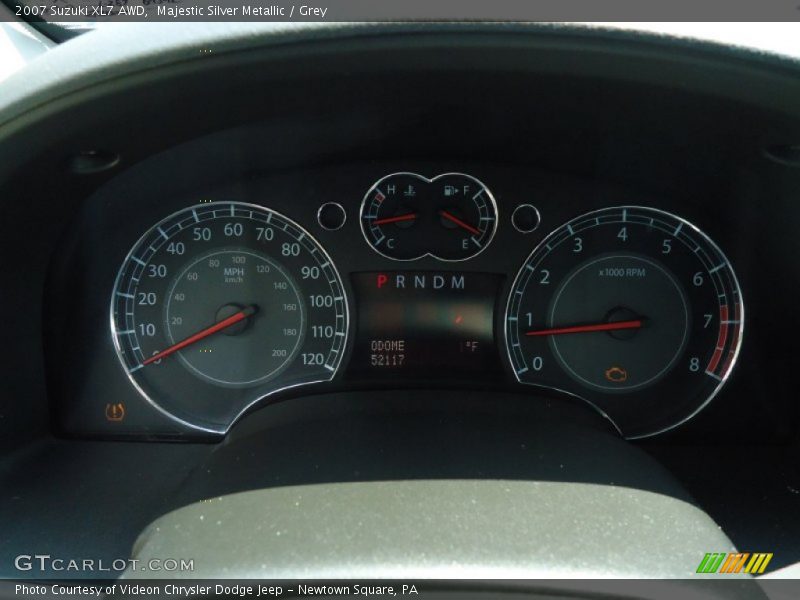 Majestic Silver Metallic / Grey 2007 Suzuki XL7 AWD