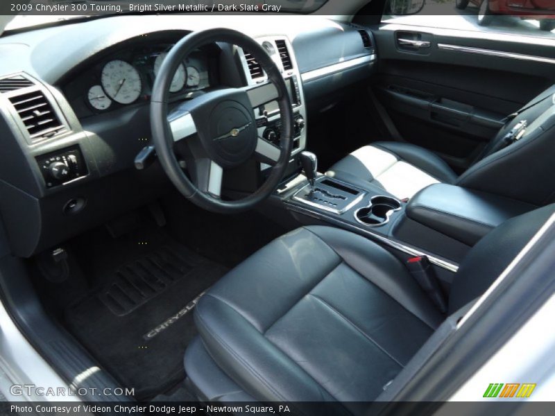 Bright Silver Metallic / Dark Slate Gray 2009 Chrysler 300 Touring