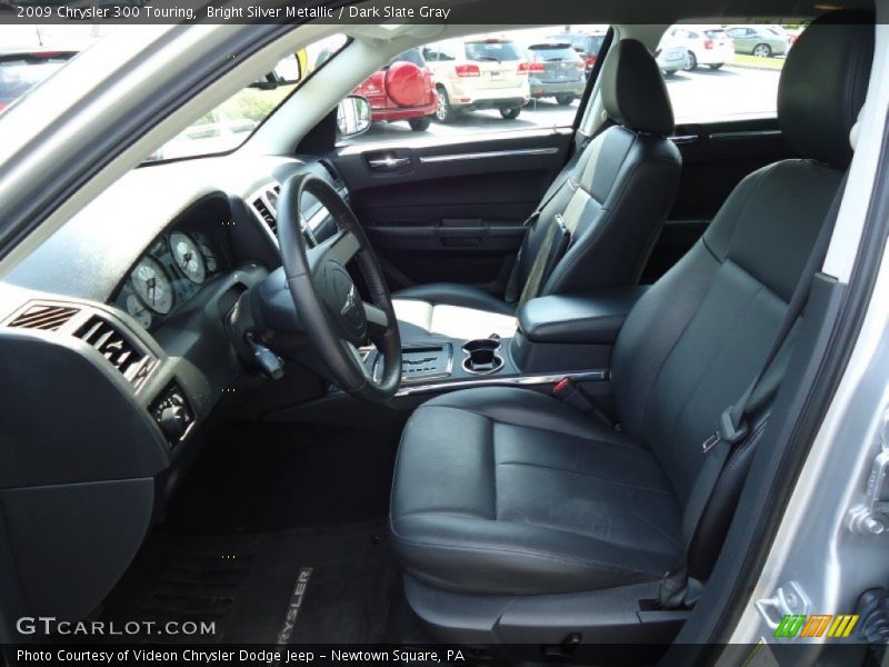 Bright Silver Metallic / Dark Slate Gray 2009 Chrysler 300 Touring