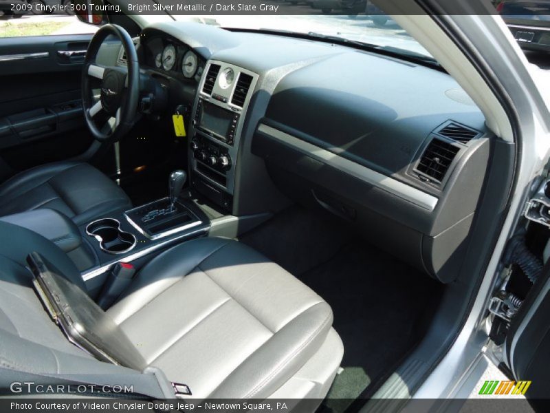 Bright Silver Metallic / Dark Slate Gray 2009 Chrysler 300 Touring