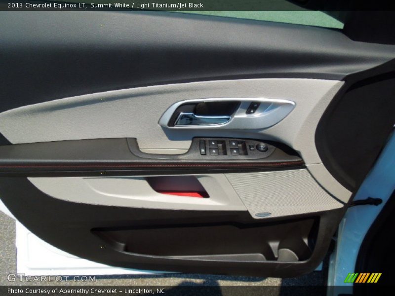 Summit White / Light Titanium/Jet Black 2013 Chevrolet Equinox LT