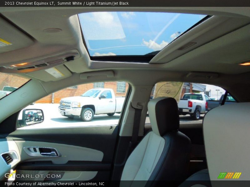 Summit White / Light Titanium/Jet Black 2013 Chevrolet Equinox LT