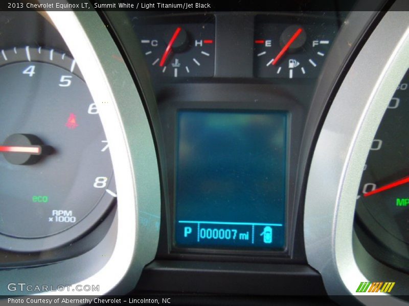 Summit White / Light Titanium/Jet Black 2013 Chevrolet Equinox LT