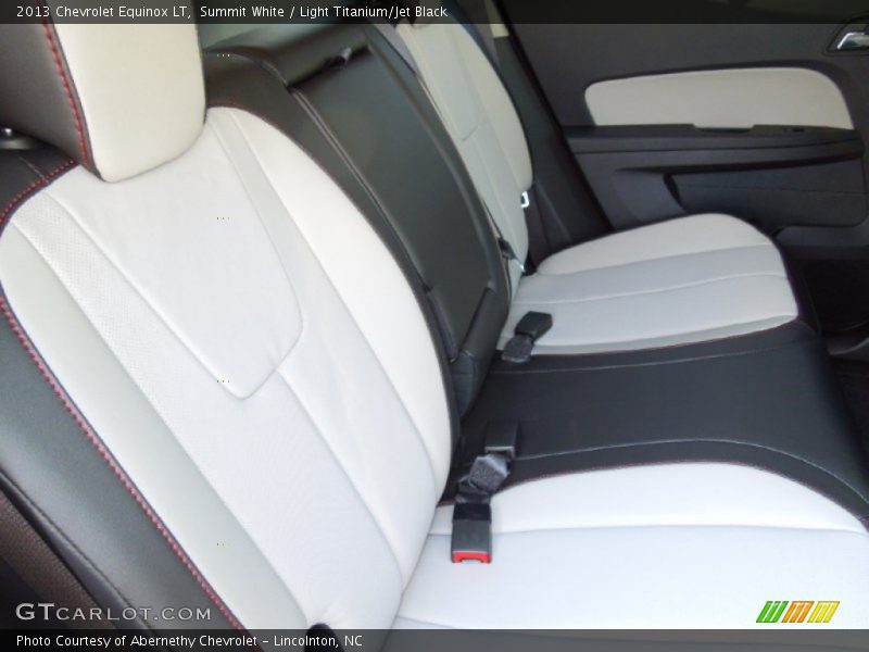 Summit White / Light Titanium/Jet Black 2013 Chevrolet Equinox LT
