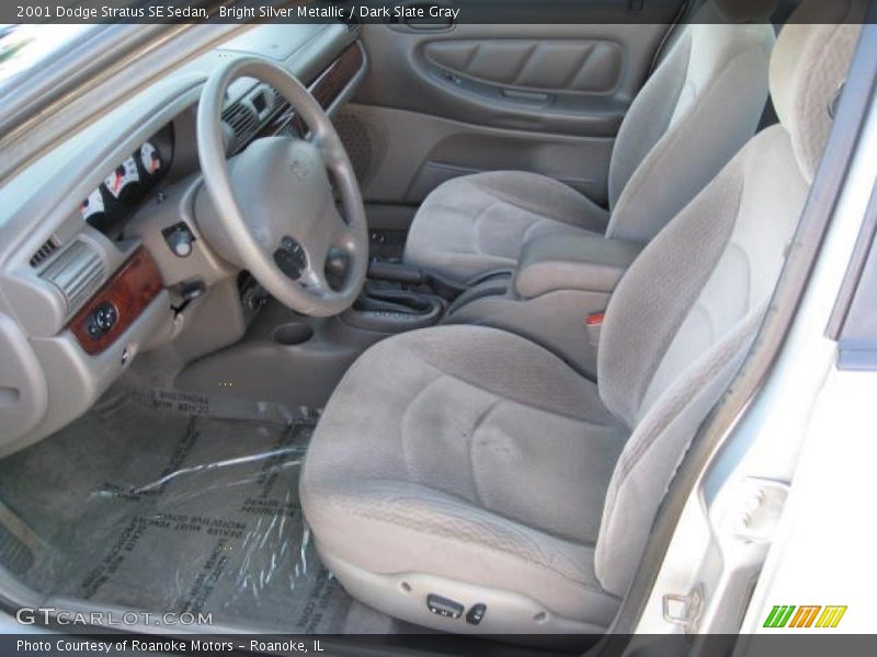 Bright Silver Metallic / Dark Slate Gray 2001 Dodge Stratus SE Sedan
