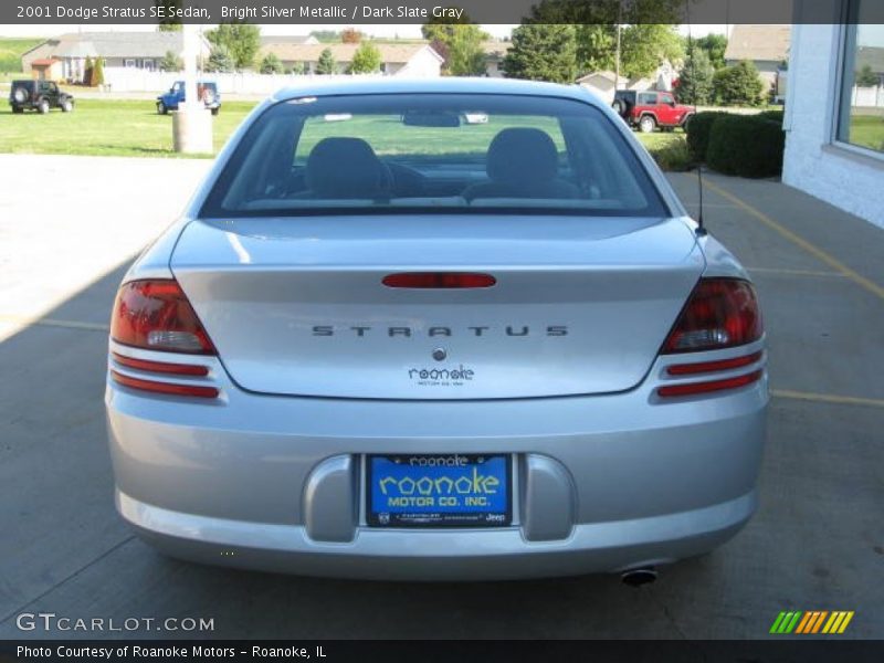 Bright Silver Metallic / Dark Slate Gray 2001 Dodge Stratus SE Sedan